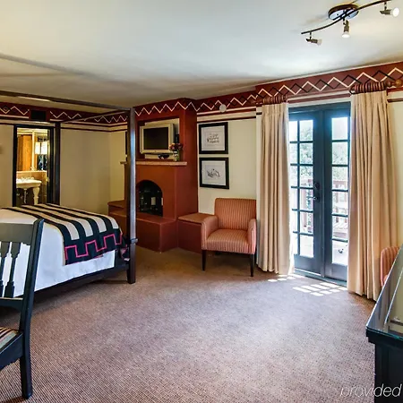 & At Loretto Hotel