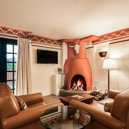 Hotel & At Loretto 4*
