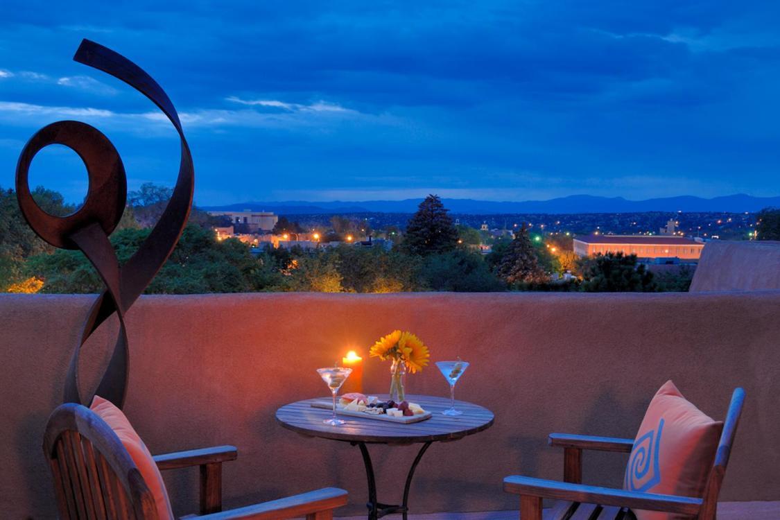 & At Loretto Hotel 4*