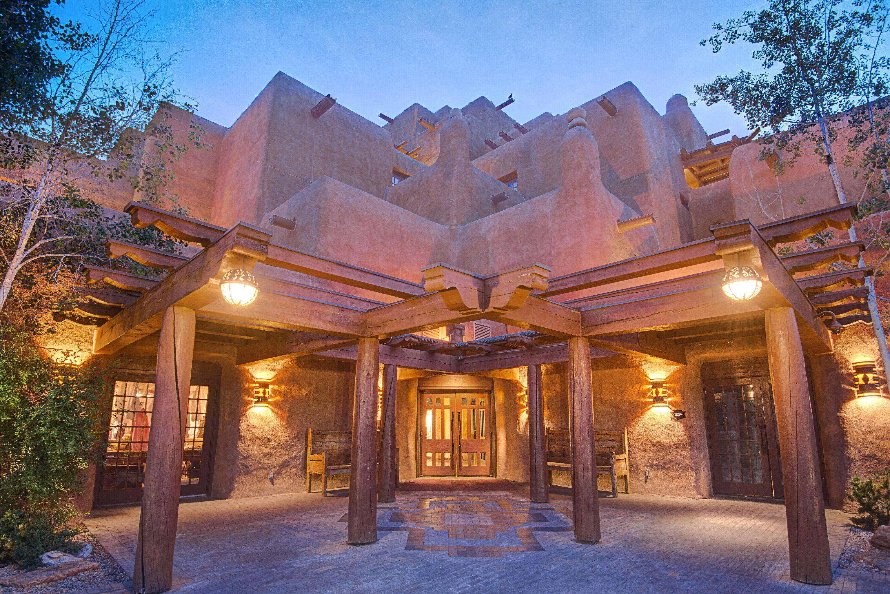 & At Loretto Santa Fé