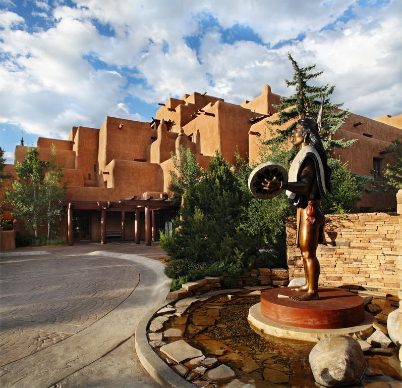 Hotel & At Loretto 4*
